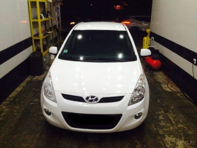 Hyundai i20 2011, 120,700 km - 1.4 л - Bakı