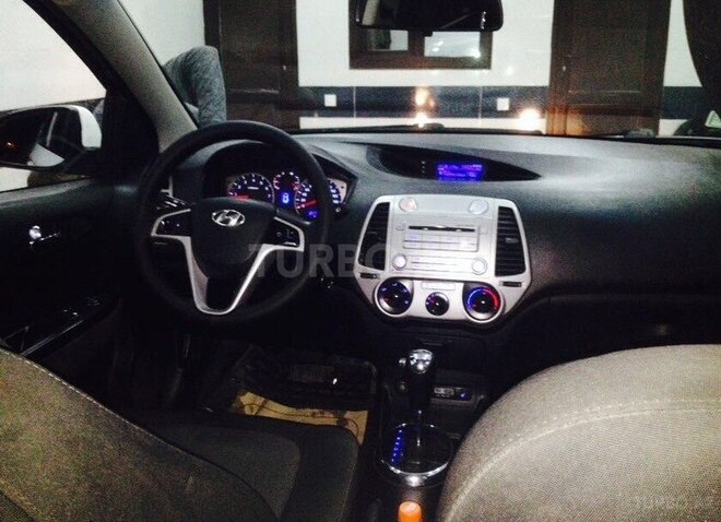 Hyundai i20 2011, 120,700 km - 1.4 л - Bakı