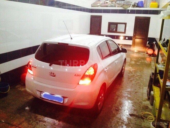 Hyundai i20 2011, 120,700 km - 1.4 л - Bakı