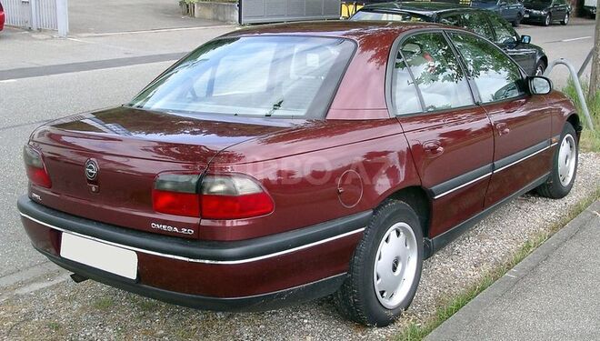 Opel Omega 1995, 320,000 km - 2.0 l - Bakı