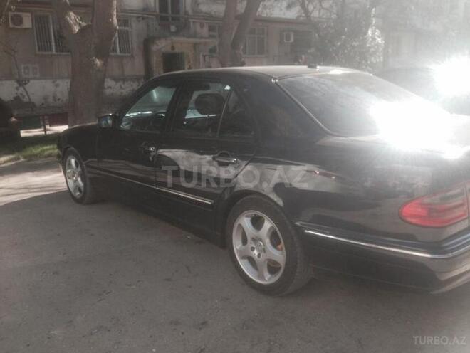 Mercedes E 240 2001, 230,000 km - 2.4 л - Bakı