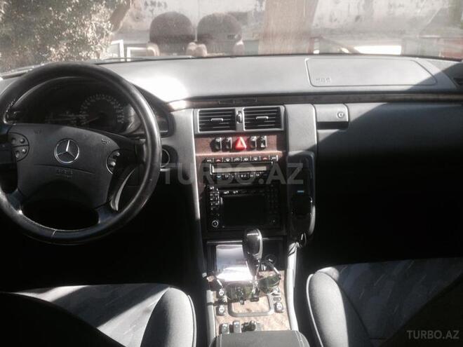 Mercedes E 240 2001, 230,000 km - 2.4 л - Bakı