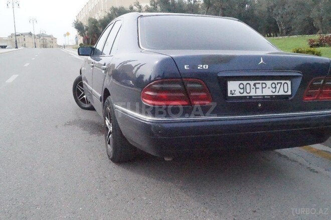 Mercedes E 220 1996, 940,000 km - 2.2 л - Bakı