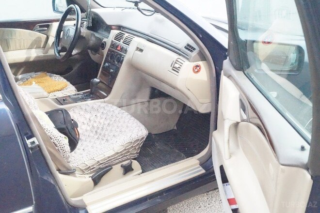 Mercedes E 220 1996, 940,000 km - 2.2 л - Bakı
