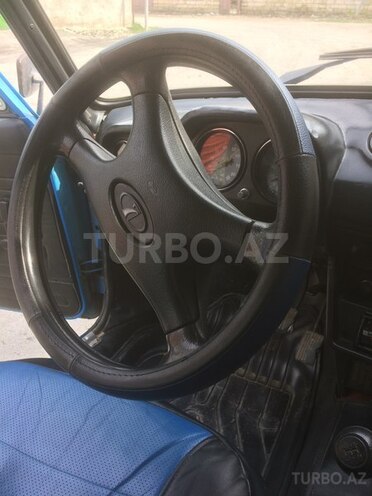 LADA (VAZ) 2106 1979, 25,000 km - 1.6 l - Quba
