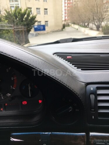 BMW 750 1995, 289,000 km - 5.4 l - Bakı