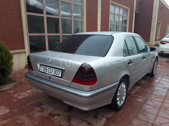 Mercedes C 200 1997, 235,400 km - 2.0 l - Tovuz