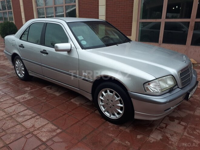Mercedes C 200 1997, 235,400 km - 2.0 l - Tovuz
