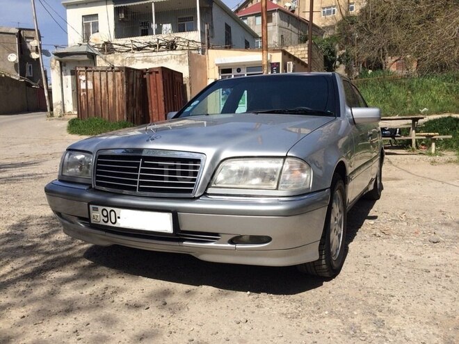 Mercedes C 180 1999, 280,000 km - 1.8 l - Bakı