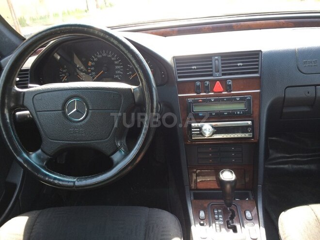 Mercedes C 180 1999, 280,000 km - 1.8 l - Bakı