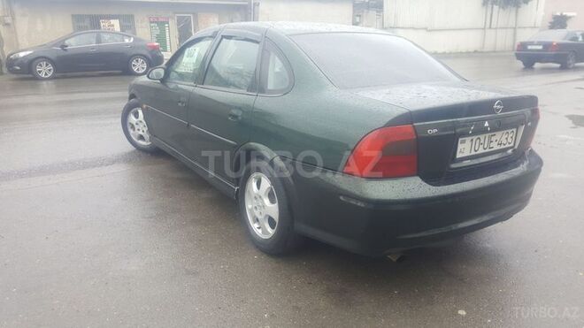 Opel Vectra 1999, 280,000 km - 2.0 л - Bakı