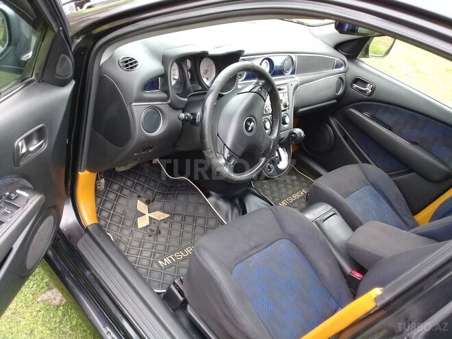 Mitsubishi Airtrek 2002, 204,614 km - 2.0 l - Lənkəran
