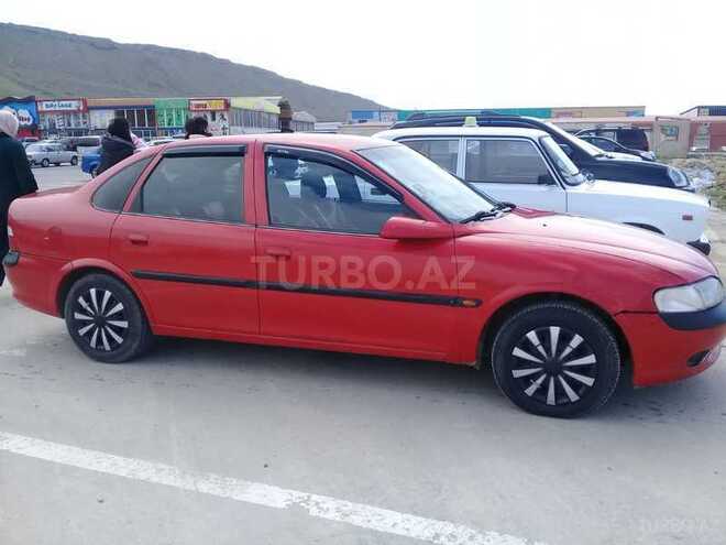 Opel Vectra 1996, 370,000 km - 1.8 l - Sumqayıt