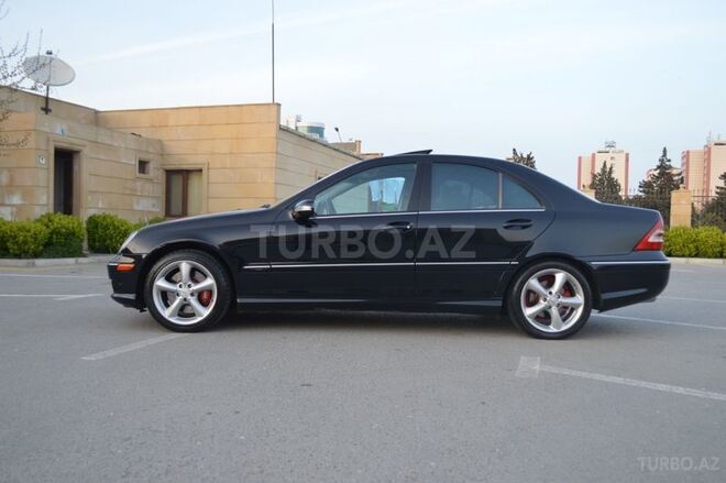 Mercedes C 230 2006, 101,000 km - 2.5 l - Bakı