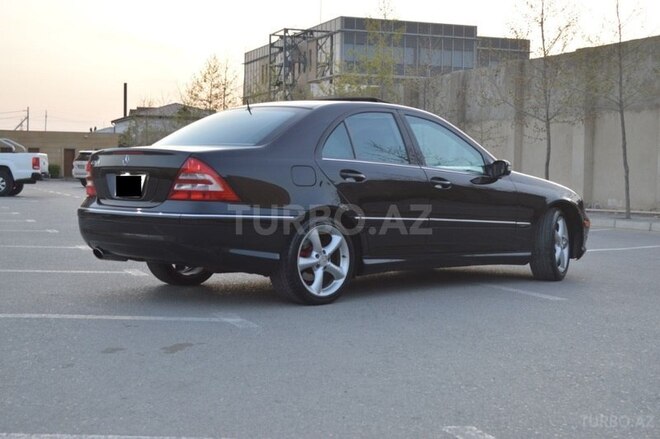 Mercedes C 230 2006, 101,000 km - 2.5 l - Bakı