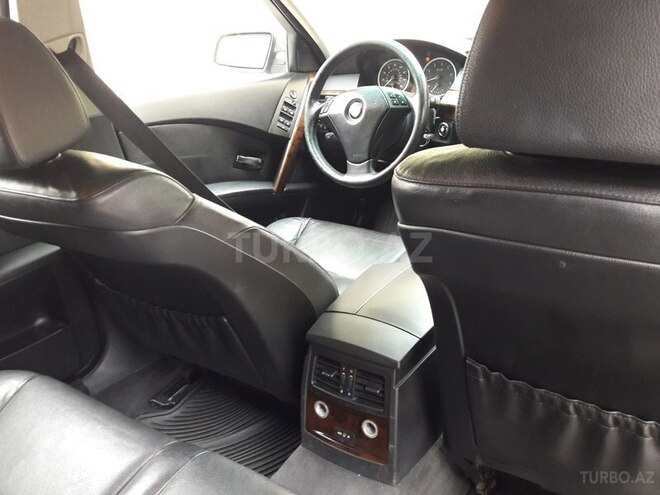 BMW 530 2006, 256,000 km - 3.0 l - Bakı