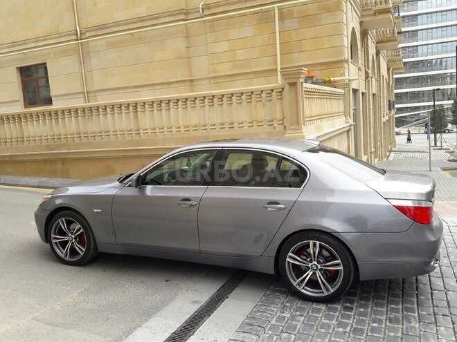 BMW 530 2006, 256,000 km - 3.0 l - Bakı