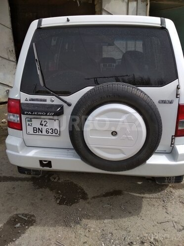 Mitsubishi Pajero io 2000, 260,000 km - 1.8 l - Bakı