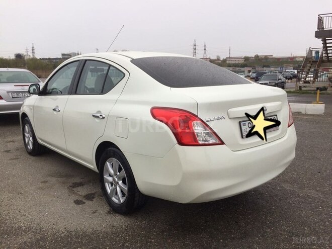 Nissan Sunny 2013, 90,900 km - 1.5 l - Bakı