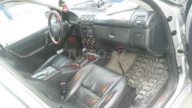 Mercedes ML 320 2002, 211,000 km - 3.2 l - Xırdalan