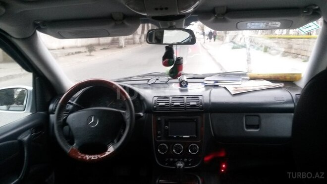 Mercedes ML 320 2002, 211,000 km - 3.2 l - Xırdalan