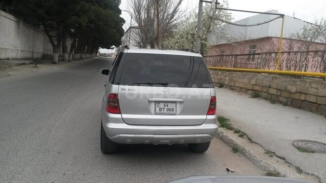 Mercedes ML 320 2002, 211,000 km - 3.2 l - Xırdalan