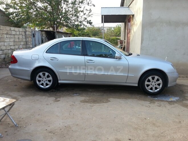 Mercedes E 220 2007, 360,000 km - 2.2 l - Sumqayıt