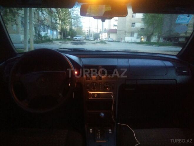 Mercedes C 180 1995, 261,000 km - 1.8 l - Şirvan