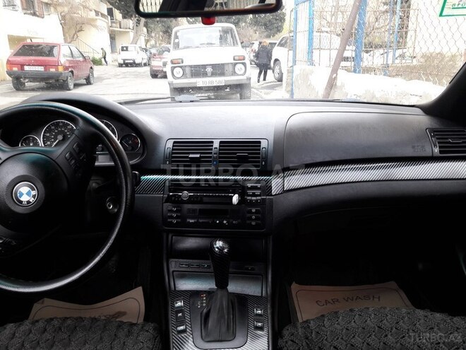 BMW 325 2002, 300,000 km - 2.5 л - Bakı