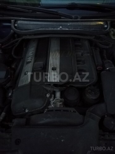 BMW 325 2002, 300,000 km - 2.5 л - Bakı