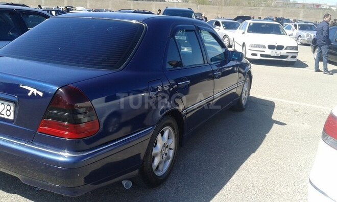 Mercedes C 180 1997, 299,000 km - 1.8 l - Bakı