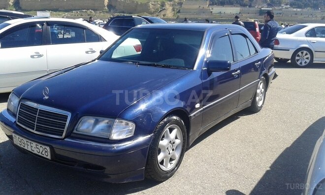 Mercedes C 180 1997, 299,000 km - 1.8 l - Bakı