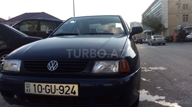 Volkswagen Polo 1999, 270,000 km - 1.6 l - Bakı