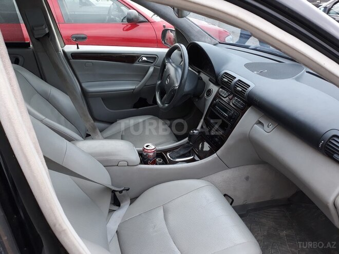 Mercedes C 240 2004, 327,557 km - 2.4 л - Bakı