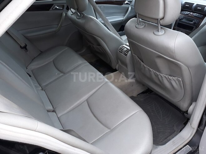 Mercedes C 240 2004, 327,557 km - 2.4 л - Bakı