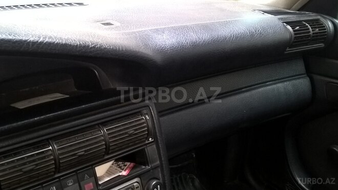 Audi  1993, 385,000 km - 2.6 л - Bakı