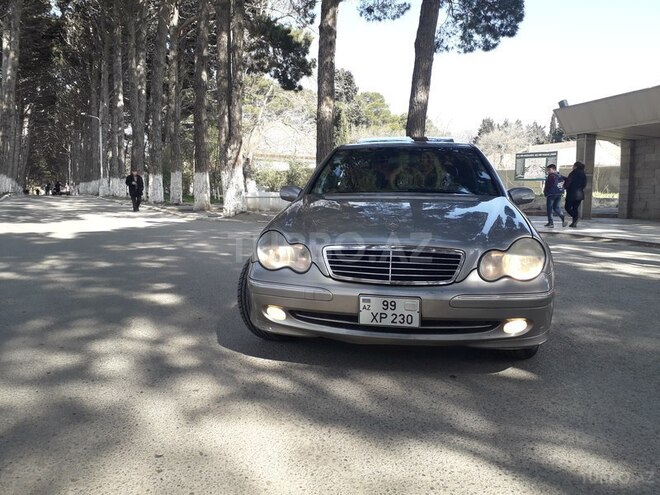 Mercedes C 180 2003, 279,000 km - 1.8 l - Sumqayıt
