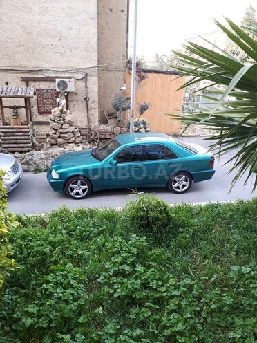 Mercedes C 180 1997, 359,000 km - 1.8 л - Bakı