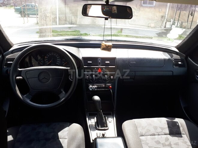 Mercedes C 180 1997, 359,000 km - 1.8 л - Bakı