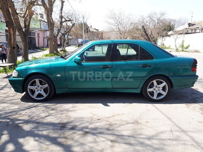 Mercedes C 180 1997, 359,000 km - 1.8 л - Bakı