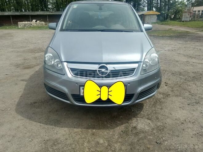Opel Zafira 2006, 219,000 km - 1.9 l - Masallı