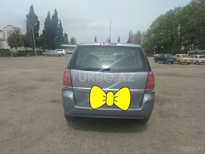 Opel Zafira 2006, 219,000 km - 1.9 l - Masallı