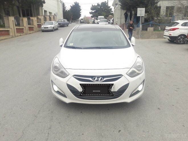 Hyundai i40 2012, 121,000 km - 2.0 l - Bakı