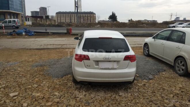 Audi A3 2011, 87,000 km - 1.6 л - Bakı