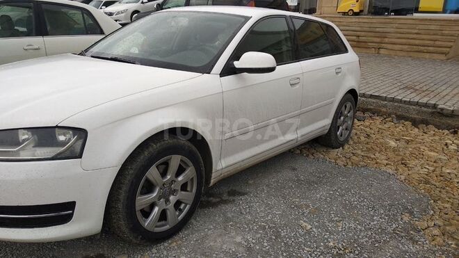 Audi A3 2011, 87,000 km - 1.6 л - Bakı