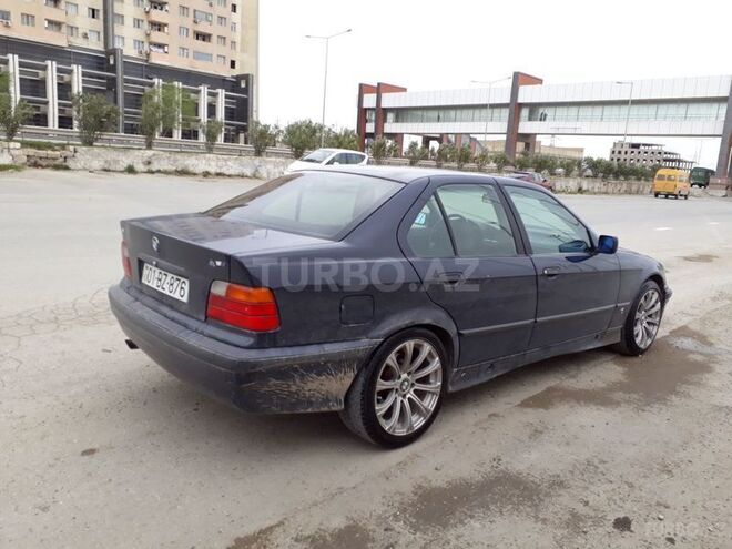 BMW 320 1993, 325,412 km - 2.0 l - Bakı