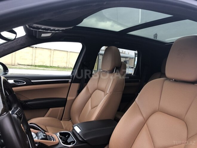 Porsche Cayenne GTS 2014, 49,000 km - 3.6 l - Bakı