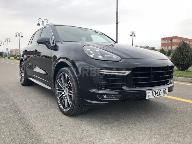Porsche Cayenne GTS 2014, 49,000 km - 3.6 l - Bakı