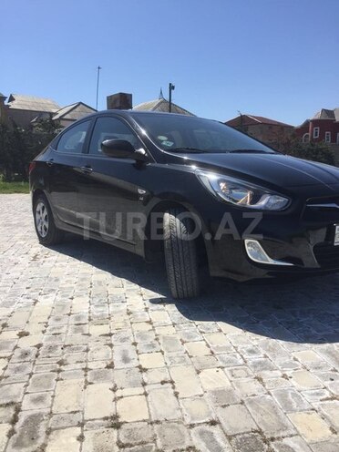 Hyundai Accent 2013, 120,000 km - 1.6 l - Bakı
