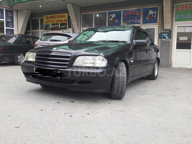 Mercedes C 200 1995, 322,000 km - 2.0 л - Bakı